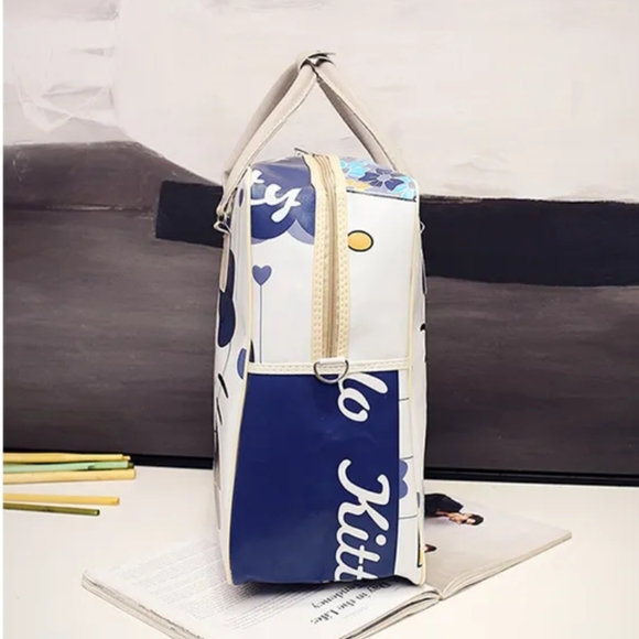 🆕 **Just In** Hello Kitty Tote. - Picture 7 of 8